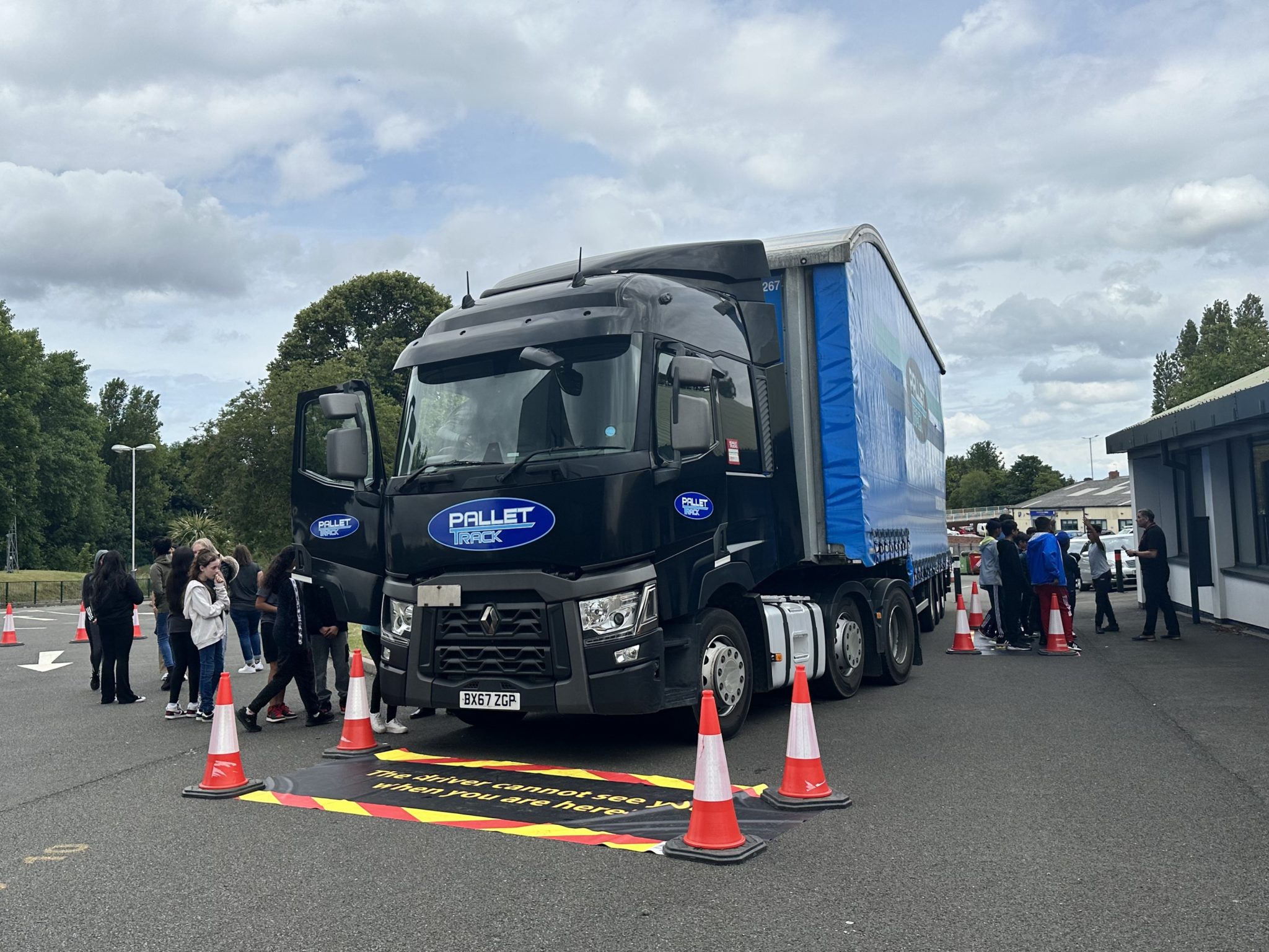 Wolverhampton pupils get in the driving seat for road safety training